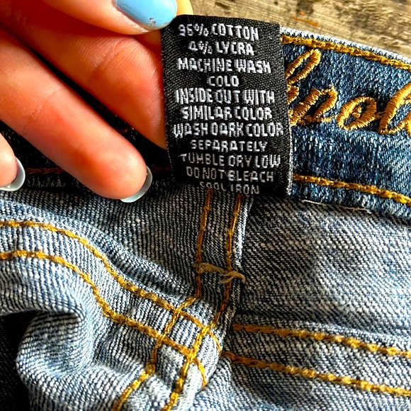 South Pole shorts size 5. Good condition. - Picture 4 of 4